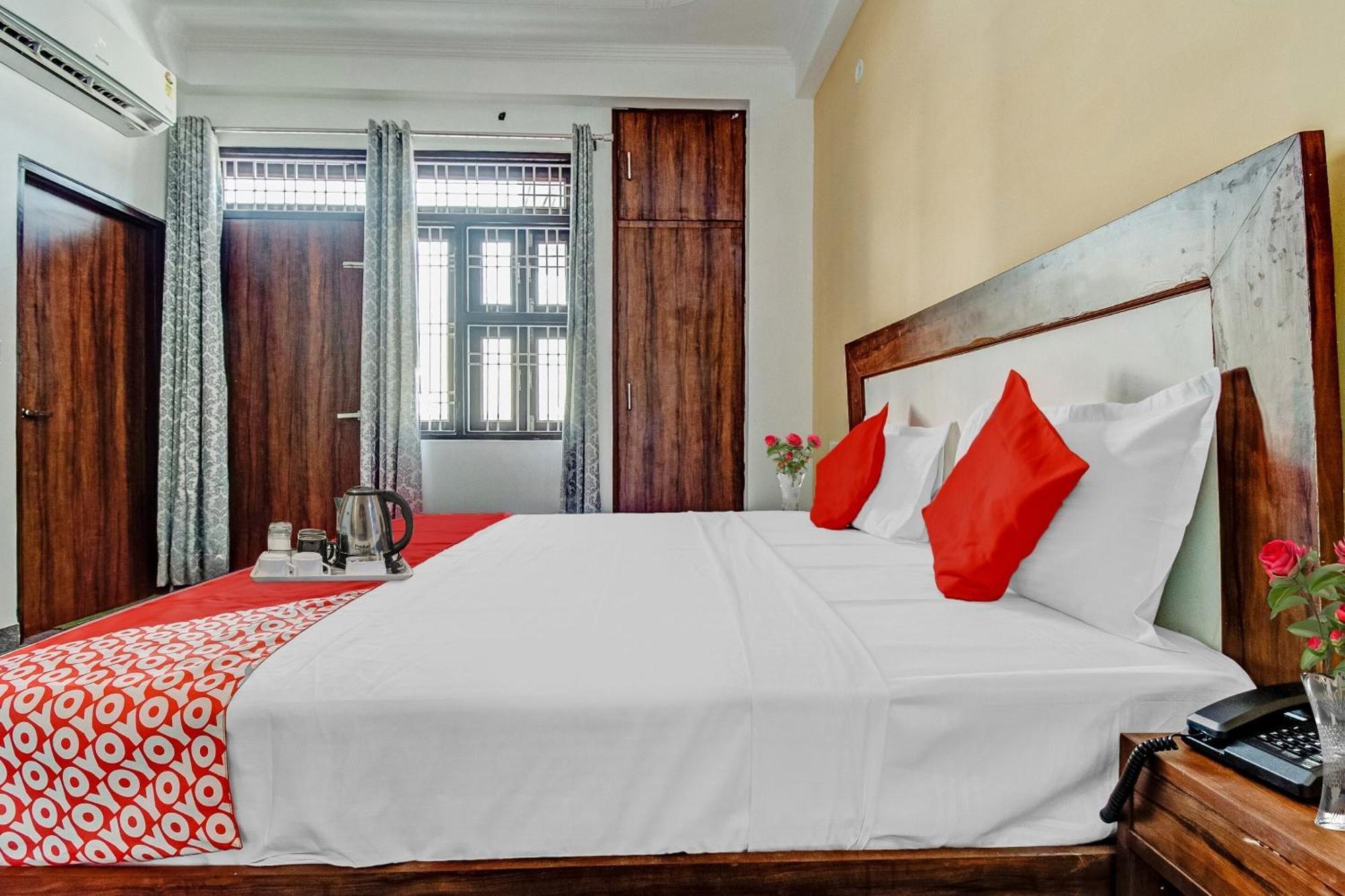 Hotel O Maan Bagh Palace ジャイプール エクステリア 写真